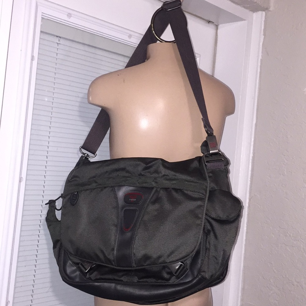 TUMI Tech messenger laptop travel bag gray